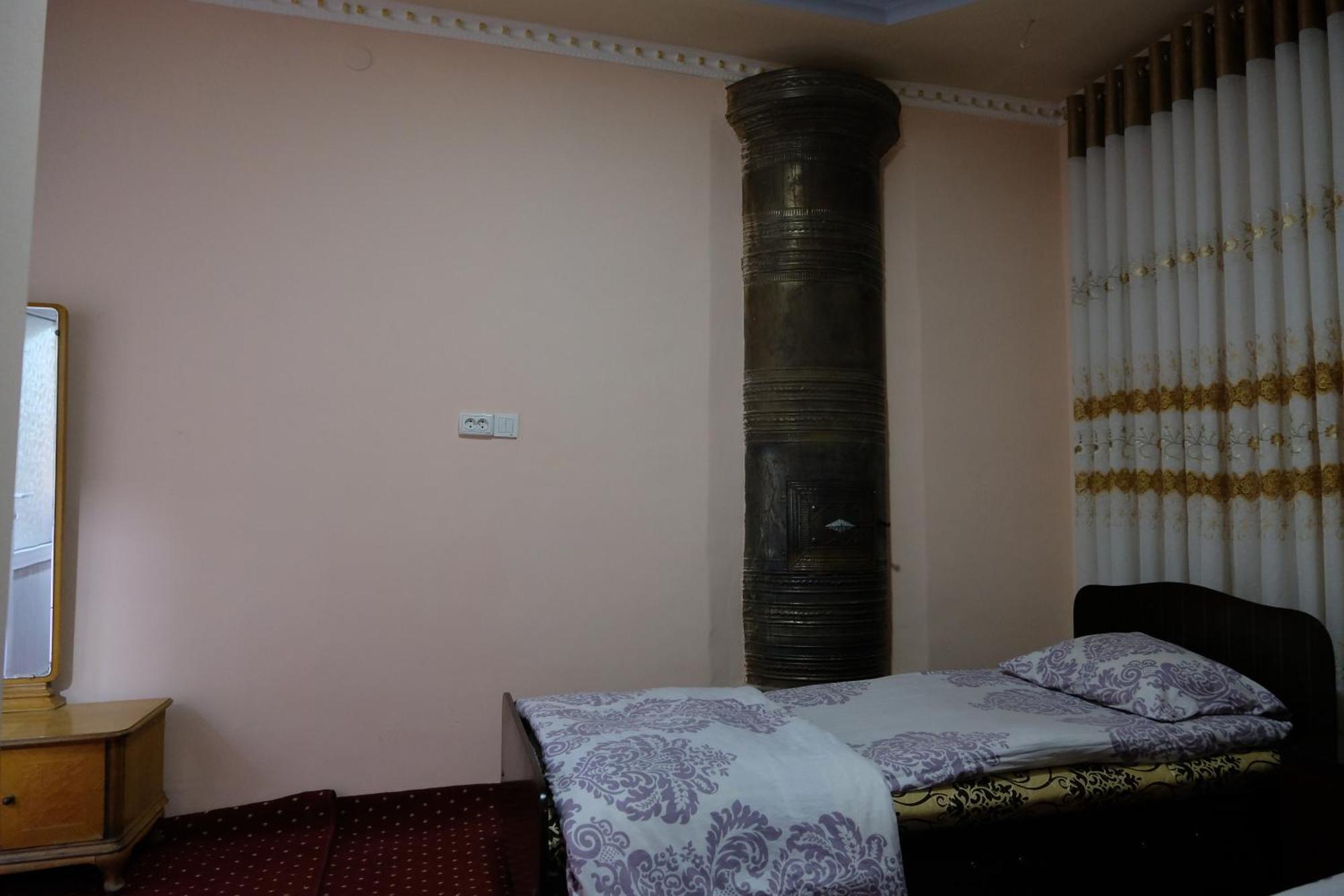 Nasrulla Samarqand Hotel サマルカンド 部屋 写真